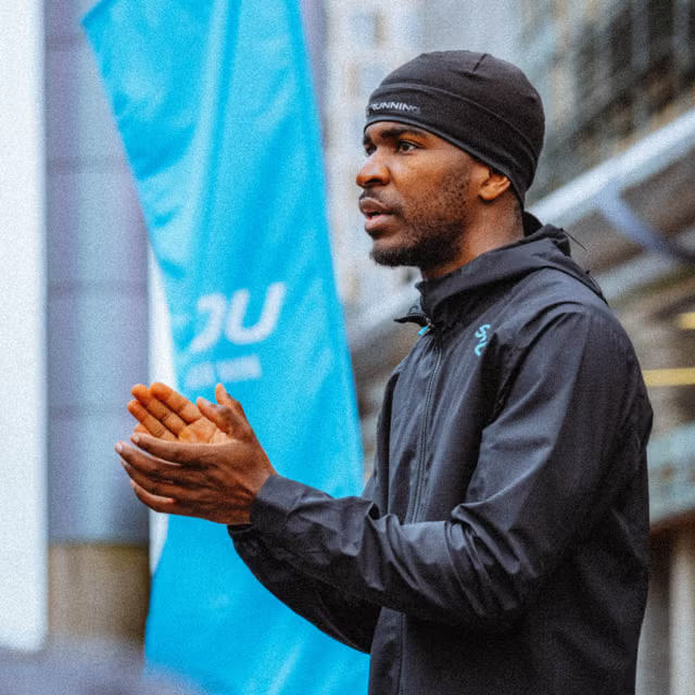 Hermen Dange, founder of Made Running, speaking at MCR Fitness Circle